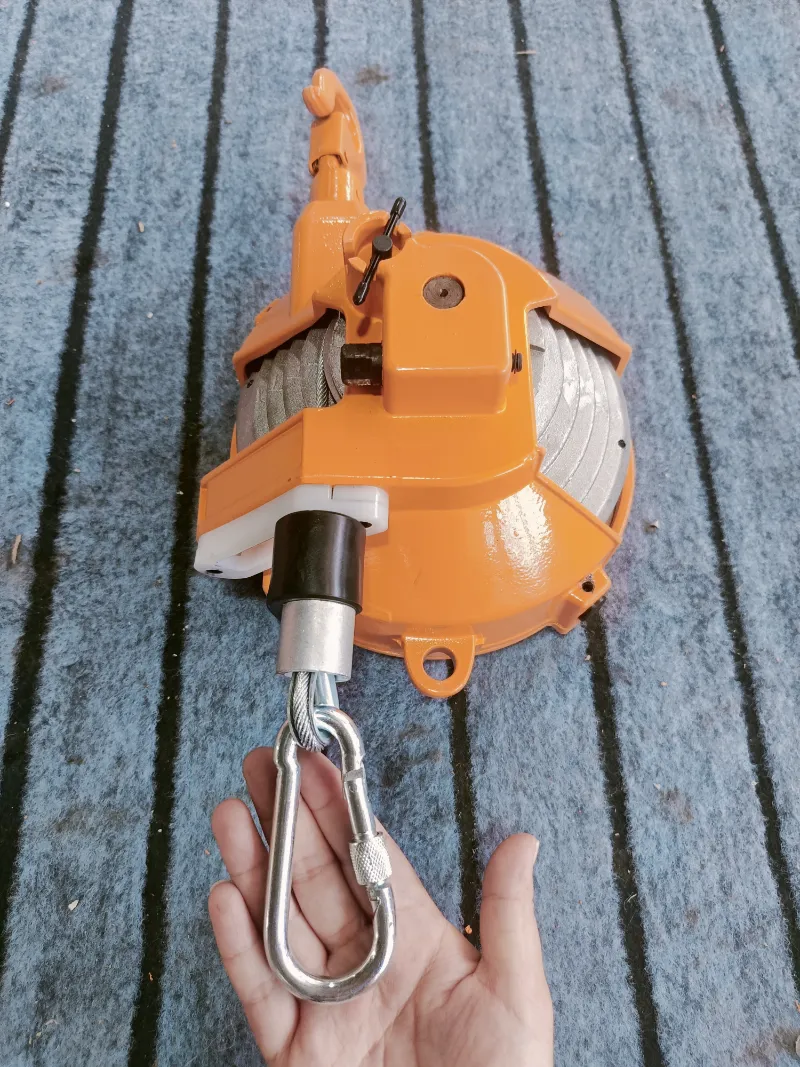 Material y ventajas de la hebilla de seguridad para equilibrador de resorte